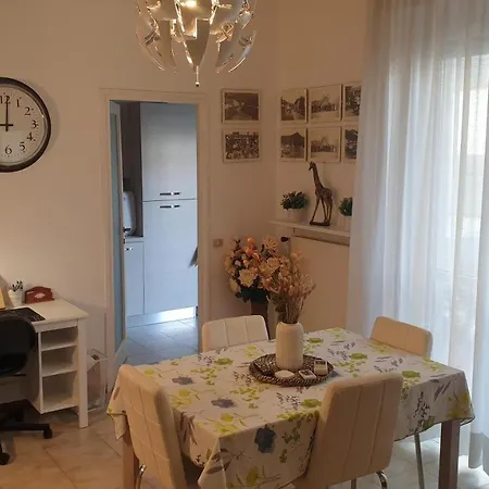 Casa Vacanze Serena شقة كومو