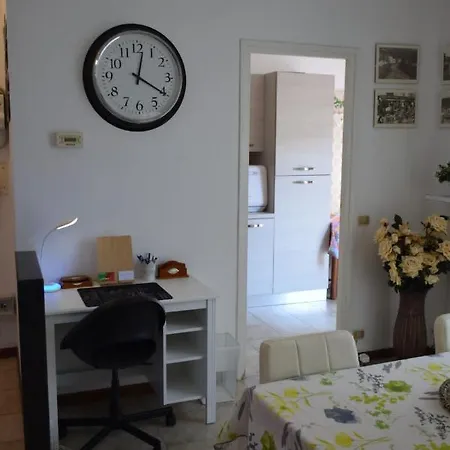 Casa Vacanze Serena شقة *